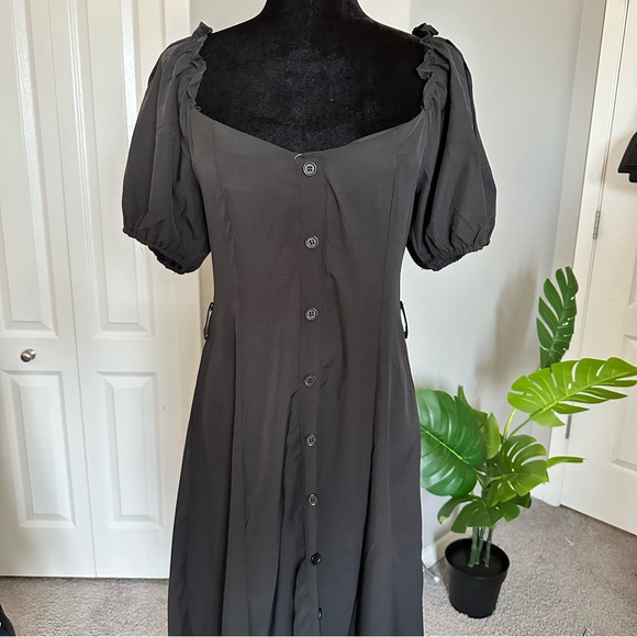 Black Puff Sleeve Maxi Dress - Picture 4 of 5